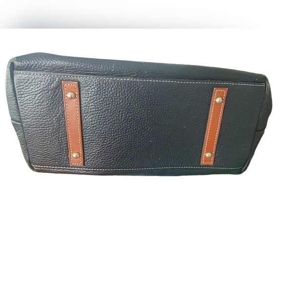 Dooney & Bourke Pebble Grain Logo Lock Shoulder Bag Hobo Purse - Picture 14 of 16